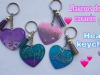 Llaveros en resina de corazón